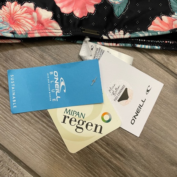 BNWT O’Neill Mina Emilie Floral Bikini Bottoms - Picture 4 of 5